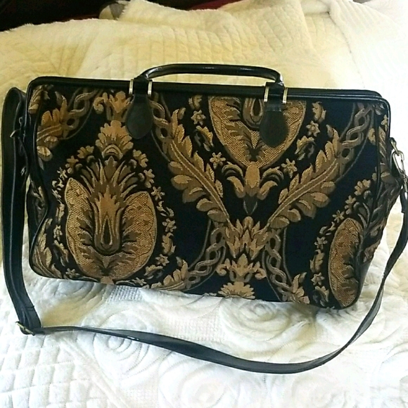 Bueno Handbags - Buneo Weekender Bag